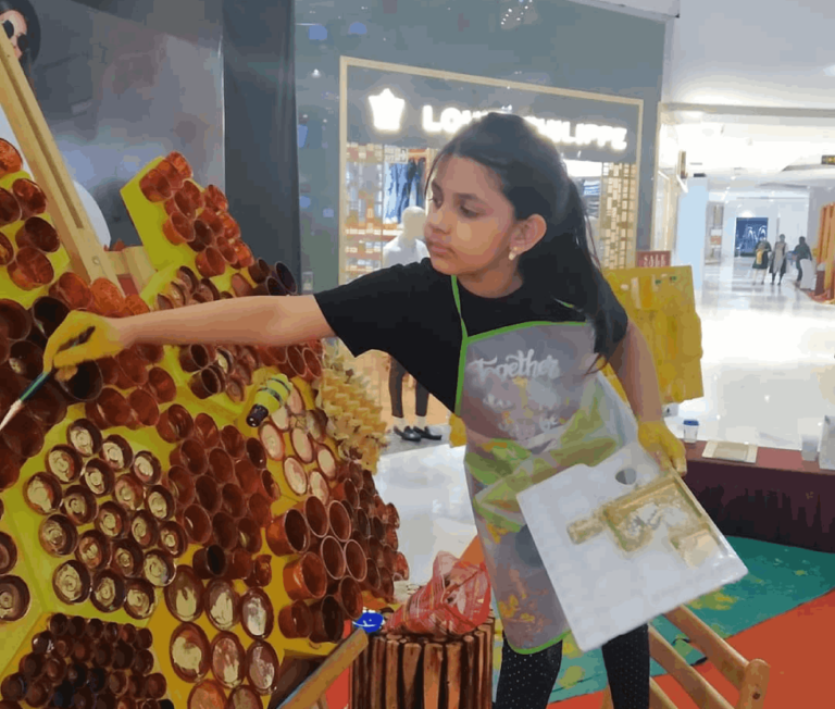Young artist raises awareness about environmental pollution - YOCee